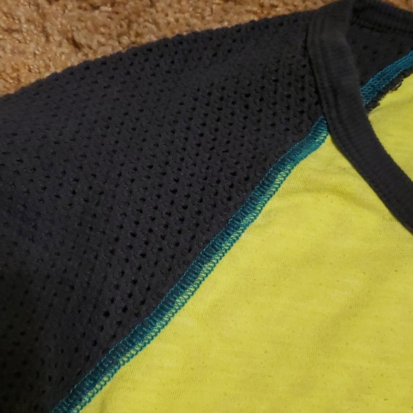 Affliction long sleeve top - Picture 3 of 3